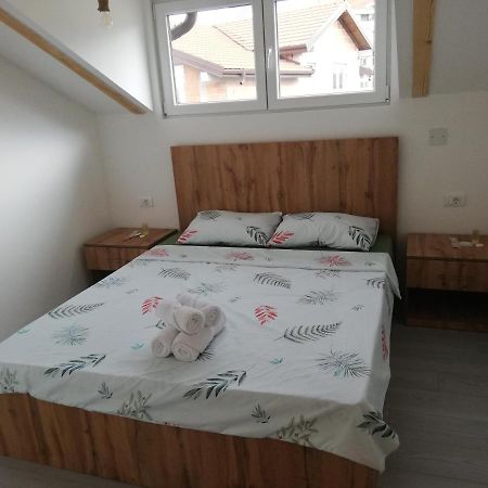 Apartments Naumovski 奥赫里德 外观 照片