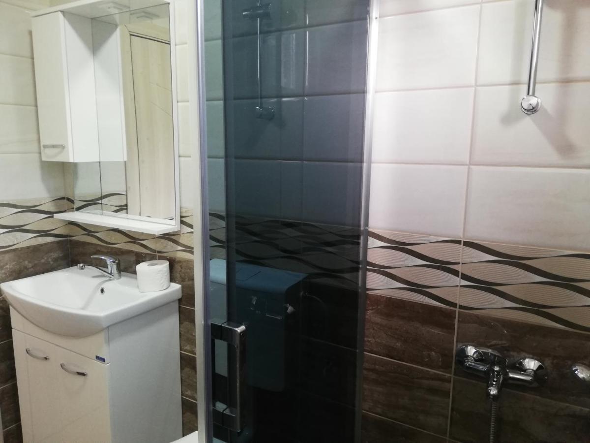 Apartments Naumovski 奥赫里德 外观 照片