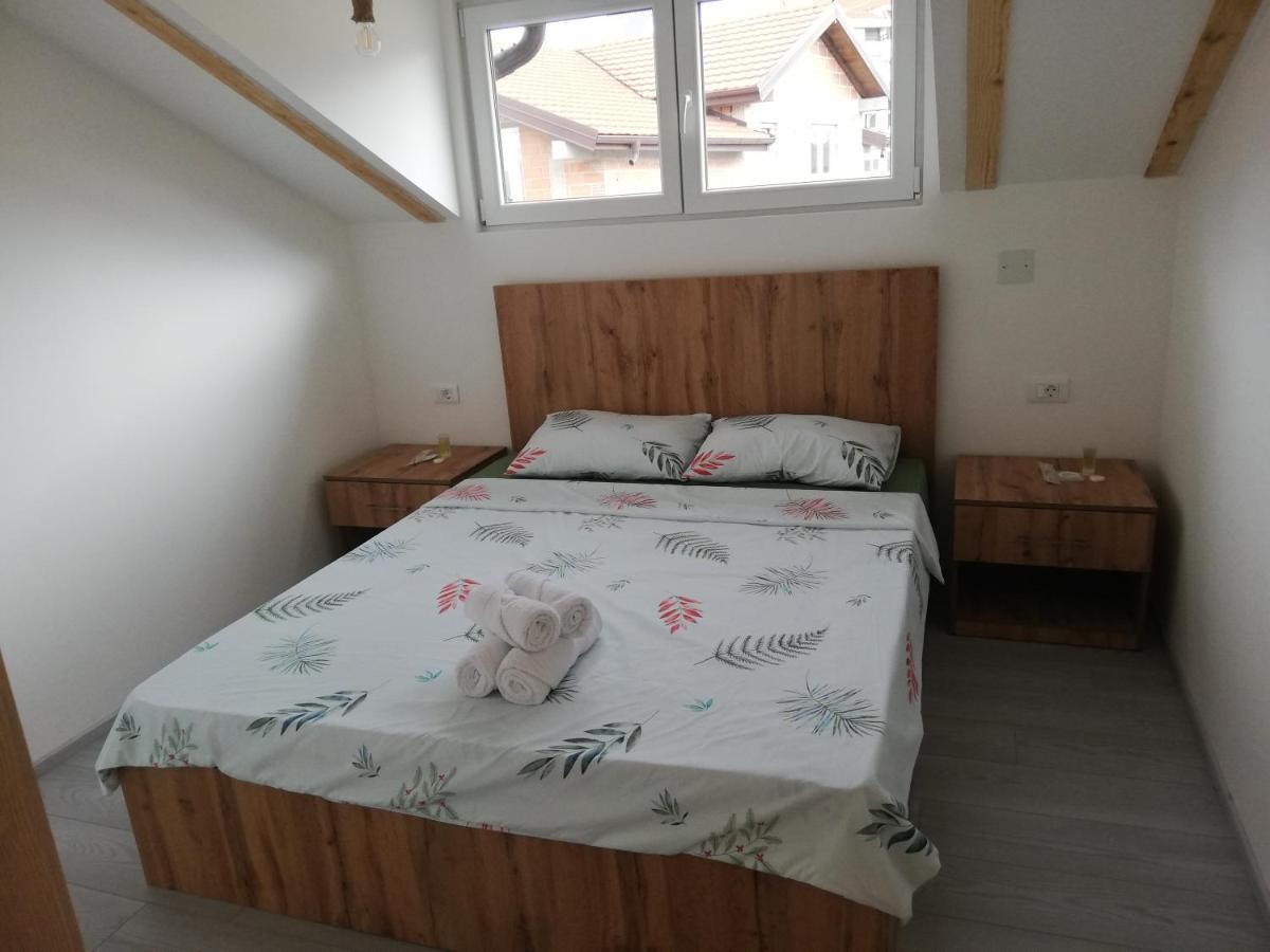 Apartments Naumovski 奥赫里德 外观 照片