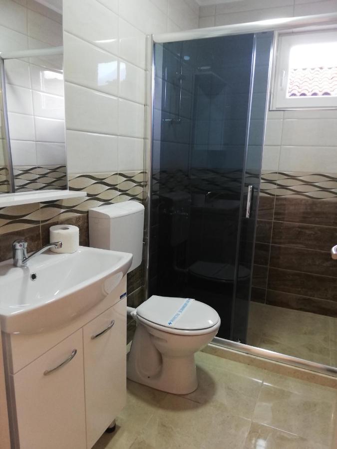 Apartments Naumovski 奥赫里德 外观 照片