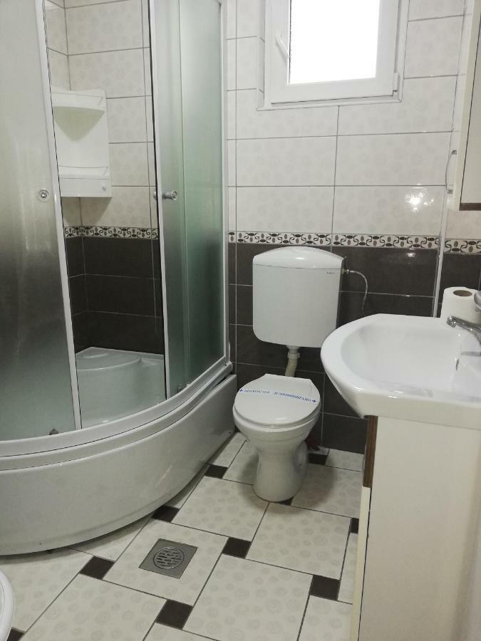 Apartments Naumovski 奥赫里德 外观 照片