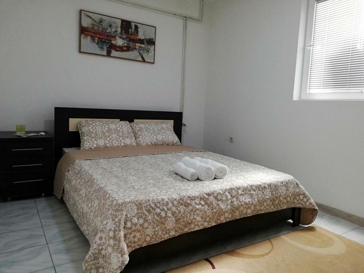 Apartments Naumovski 奥赫里德 外观 照片